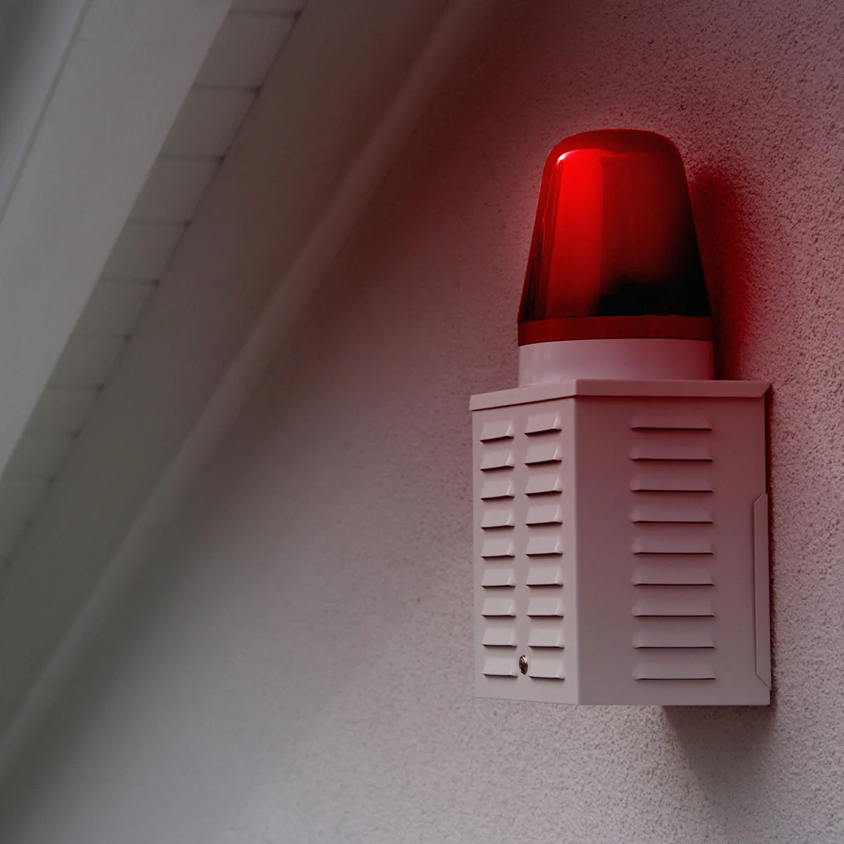 How Commercial Alarm Systems Reduce Theft and Liability – Image 3 How Commercial Alarm Systems Reduce Theft and Liability - Image 3