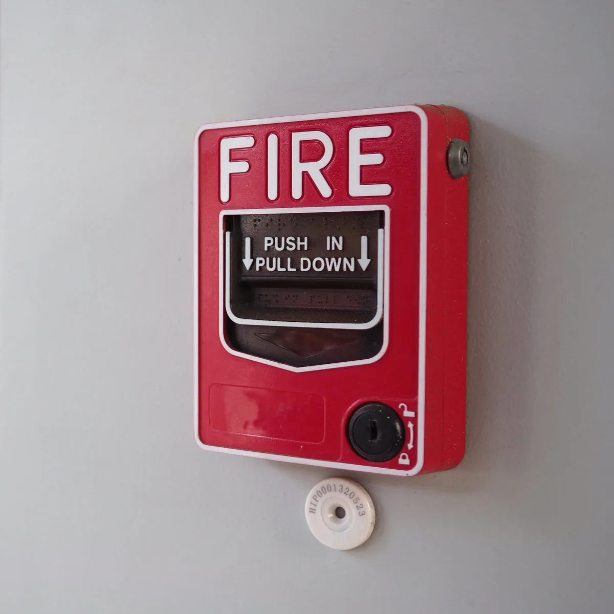 Residential vs Commercial Fire Alarm Systems What You Need to Know – Image 1 Residential vs Commercial Fire Alarm Systems What You Need to Know - Image 1
